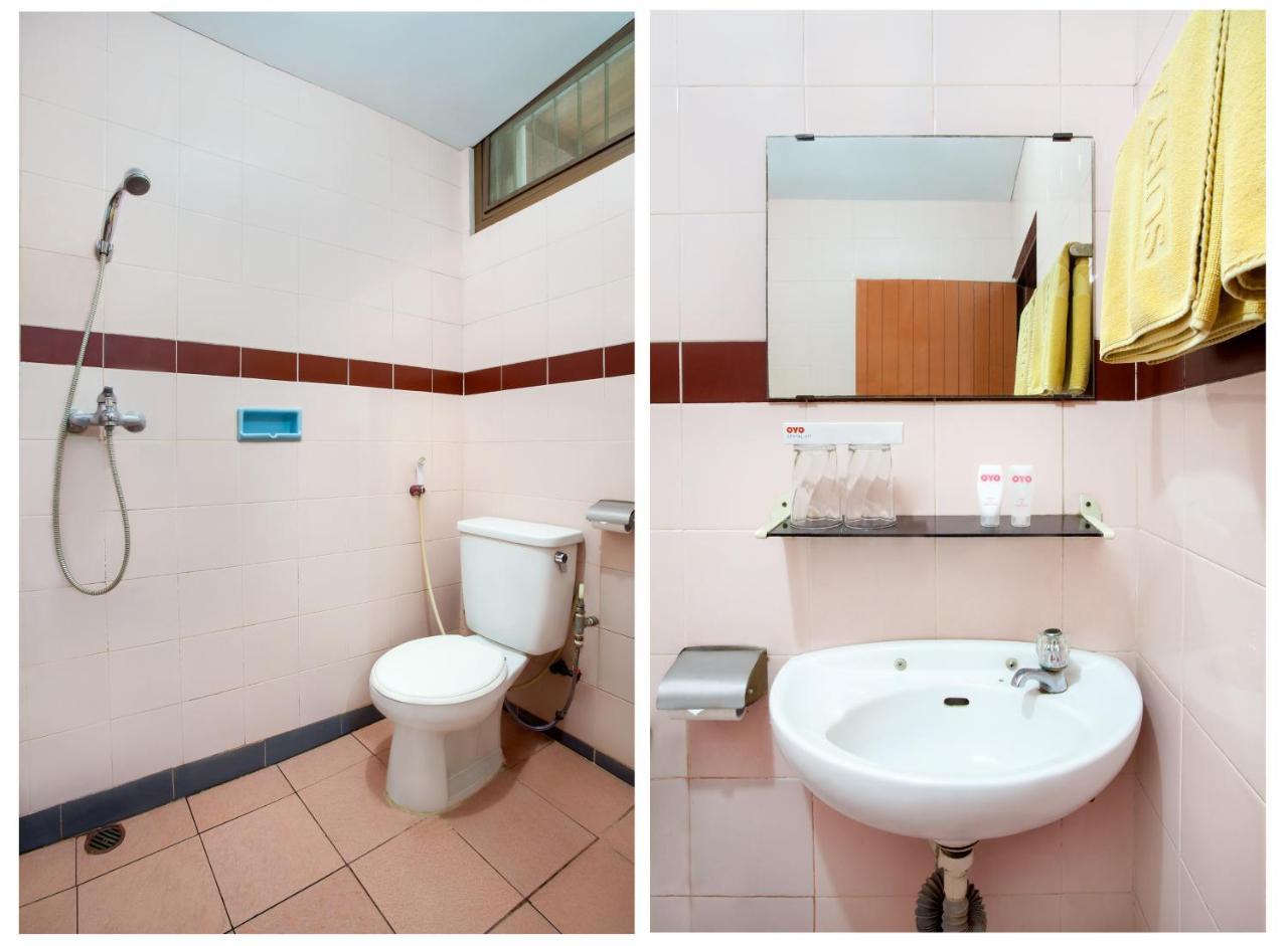Oyo 108 Hotel Surya Джакарта Екстер'єр фото